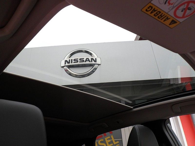 Nissan Qashqai 1.3 DIG-T MHEV N-Connecta Winter Design